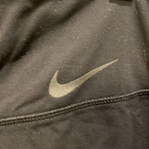 NIKE woman’s Dri fit black leggings - Picture 3 of 8